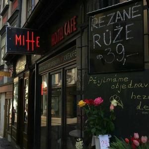 黄色午夜小黄片导航
